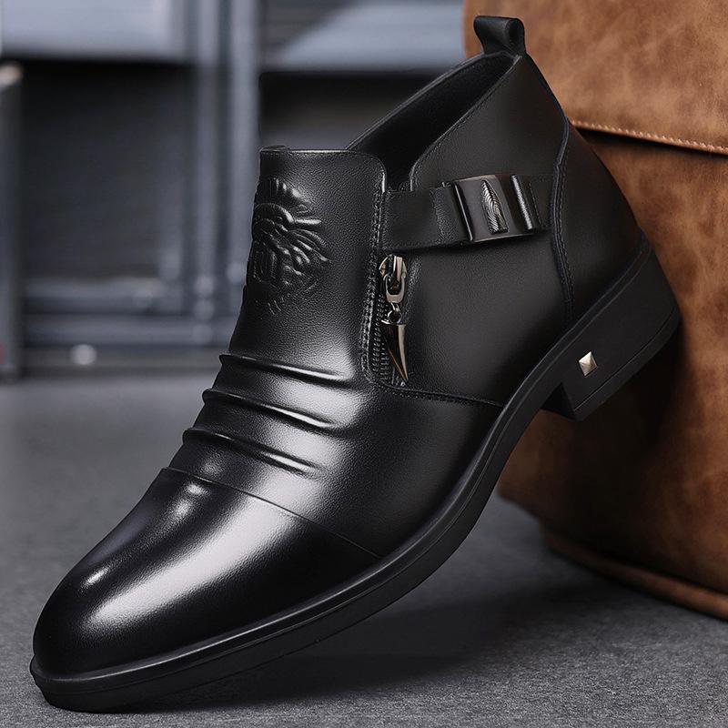 Дизайнерские новые платформенные кожаные ботинки челси для мужчин, модные мужские туфли класса люкс на мягкой подошве, мужские ботильоны на осень-зиму 38
Дизайнерские новые платформенные кожаные ботинки челси для мужчин, модные мужские туфли класса люкс на мягкой подошве, мужские ботильоны на осень-зиму 38