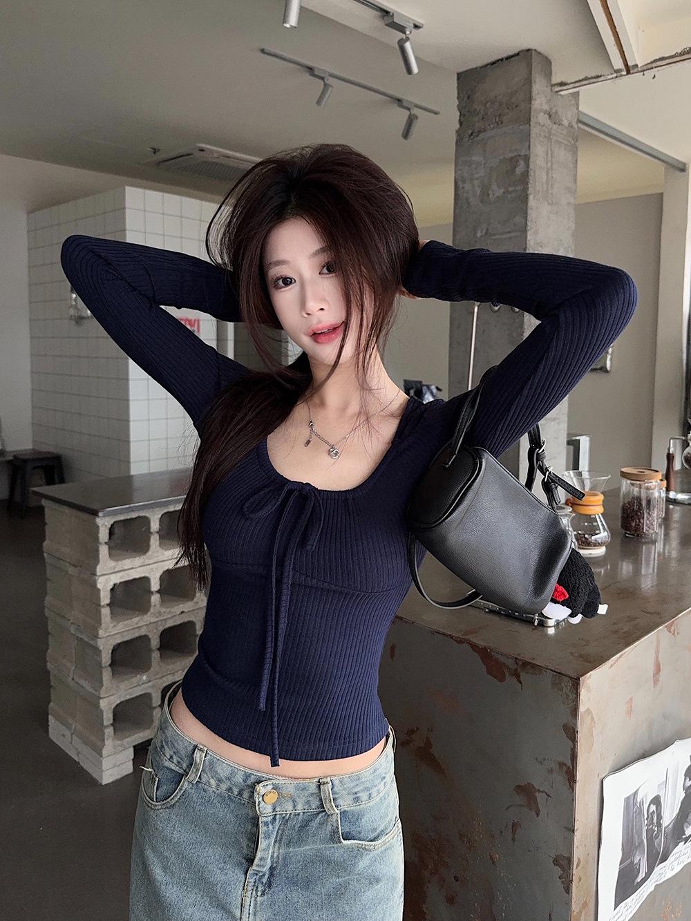 Women s Strappy U-Neck Long Sleeve Knit T-shirt - Slim Fit, Elastic Base Layer for Autumn/Winter 2025 Large
Women s Strappy U-Neck Long Sleeve Knit T-shirt - Slim Fit, Elastic Base Layer for Autumn/Winter 2025 Large