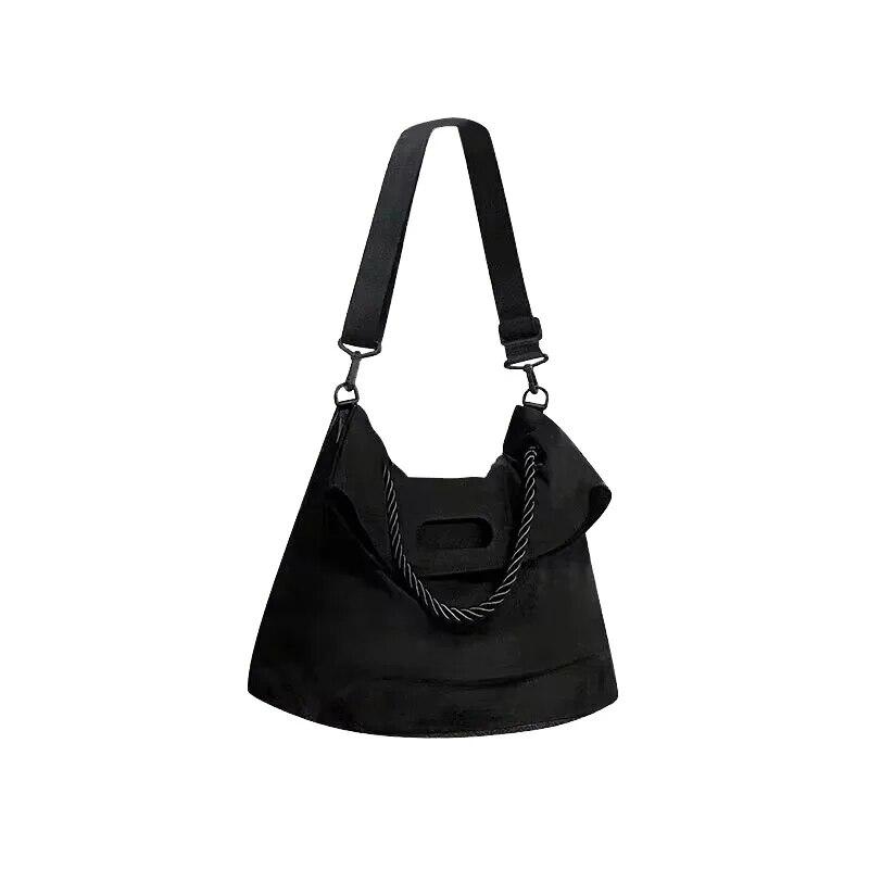 Large Capacity Tote Bag, Thick Rope Bag, Messenger Bag, Versatile Commuting Fashion One Shoulder Crossbody Bag Women s Bag чёрный
Large Capacity Tote Bag, Thick Rope Bag, Messenger Bag, Versatile Commuting Fashion One Shoulder Crossbody Bag Women s Bag чёрный