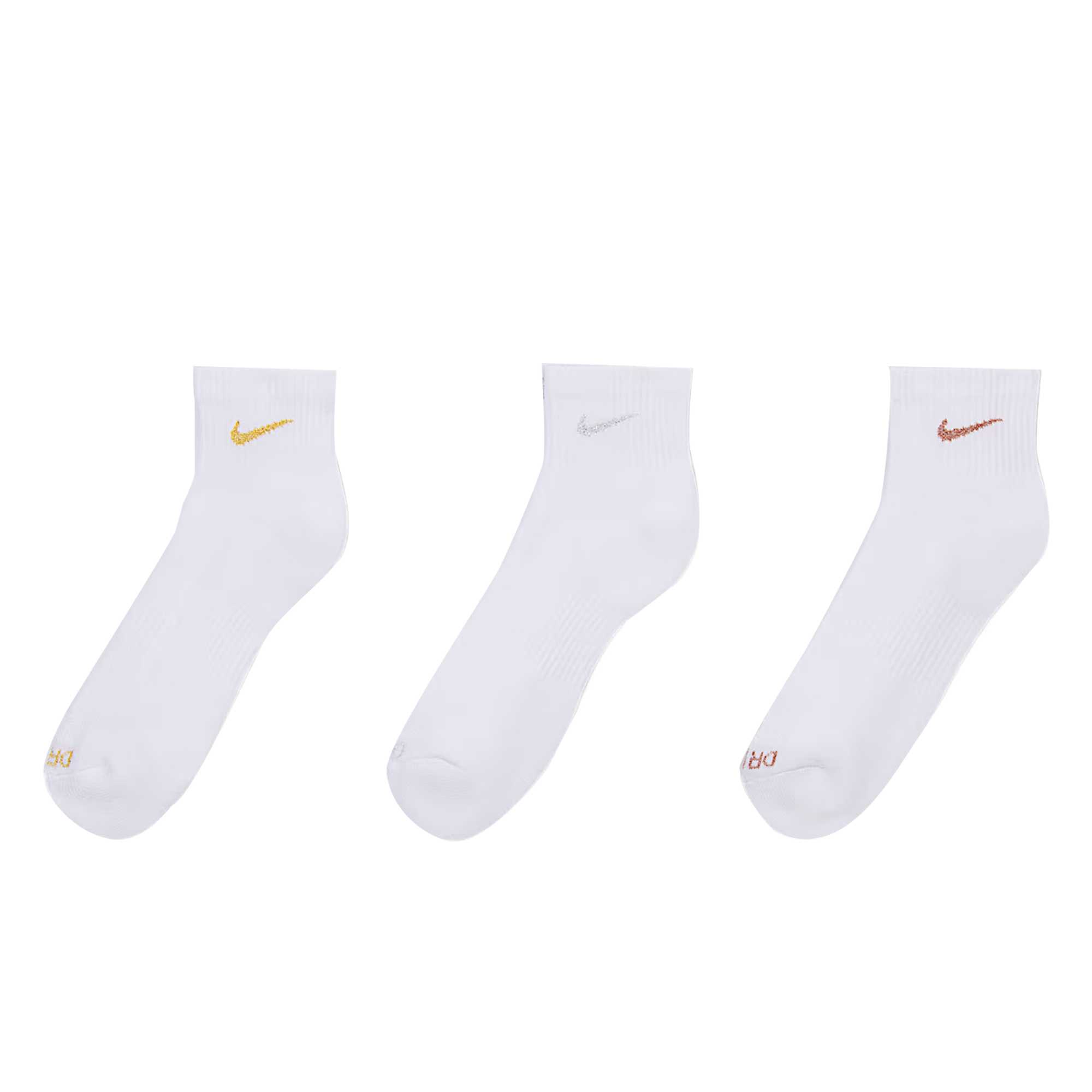 Nike FW/AW25 Socks 3 Pack Kids SX6890-941 S (3Y-5Y/W 4-6)
Nike FW/AW25 Socks 3 Pack Kids SX6890-941 S (3Y-5Y/W 4-6)