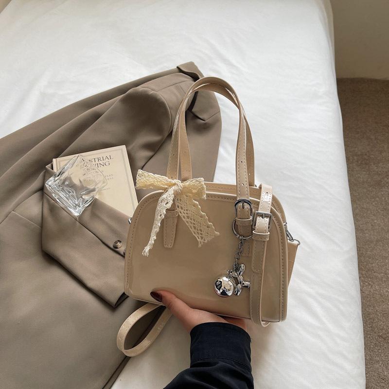 Spring and summer popular small bags women s new high-end versatile messenger bags fashionable portable pillow bags хаки
Spring and summer popular small bags women s new high-end versatile messenger bags fashionable portable pillow bags хаки