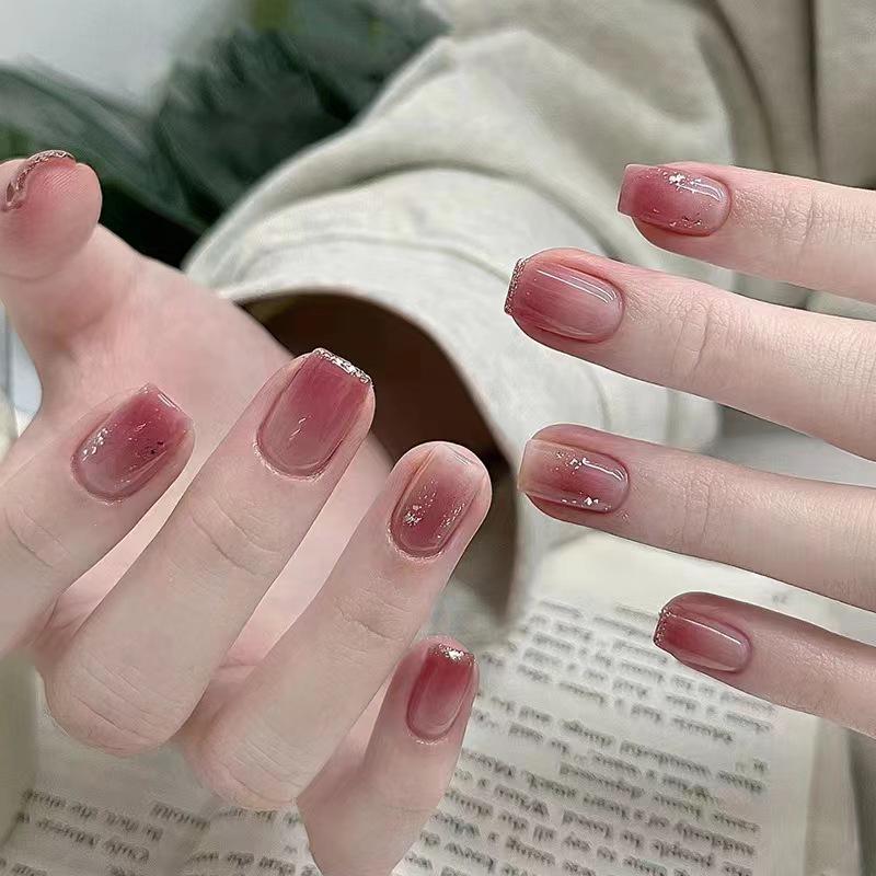 Gradient Wearable Removable Nails - Pure & Chic Style Whitening Manicure Kit False Nail Patches
Gradient Wearable Removable Nails - Pure & Chic Style Whitening Manicure Kit False Nail Patches