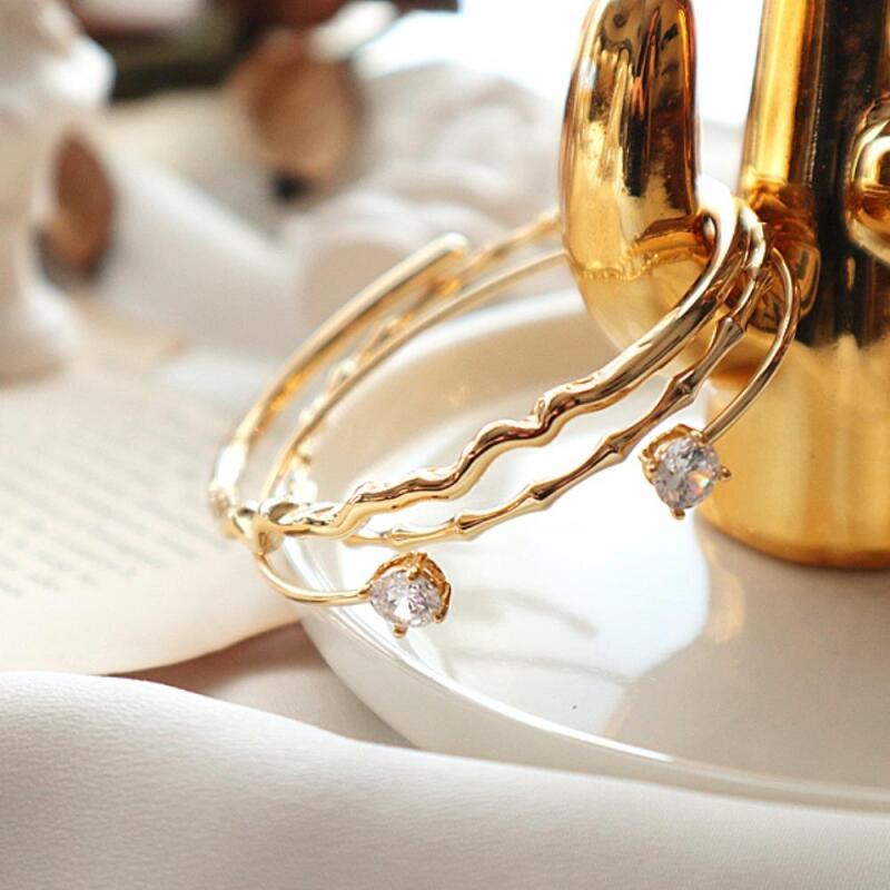 Durur Wave Silver Cubic Gold Women s Layered Bracelet Silver
Durur Wave Silver Cubic Gold Women s Layered Bracelet Silver