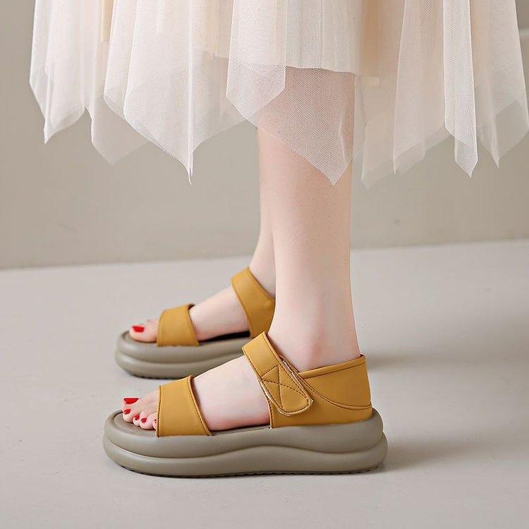 Summer soft-soled flat-soled Roman sandals, new models for outer wear, not tired feet travel beach sandals 40
Summer soft-soled flat-soled Roman sandals, new models for outer wear, not tired feet travel beach sandals 40