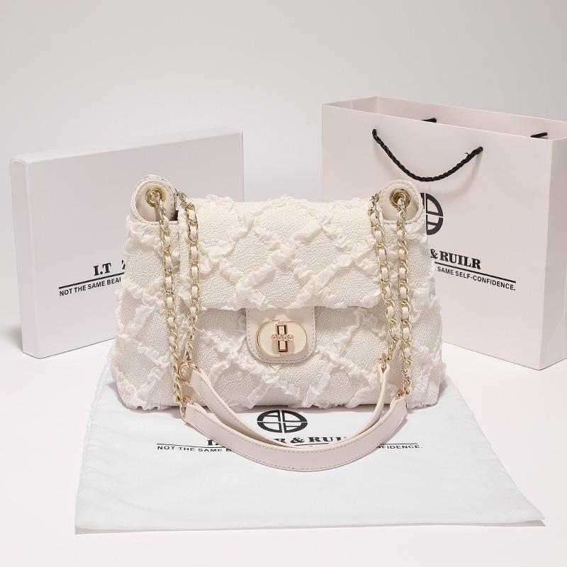 Qixi Festival Bag New High-level Birthday Gift Chain Messenger Bag Fashion Shoulder Armpit Bag білий
Qixi Festival Bag New High-level Birthday Gift Chain Messenger Bag Fashion Shoulder Armpit Bag білий