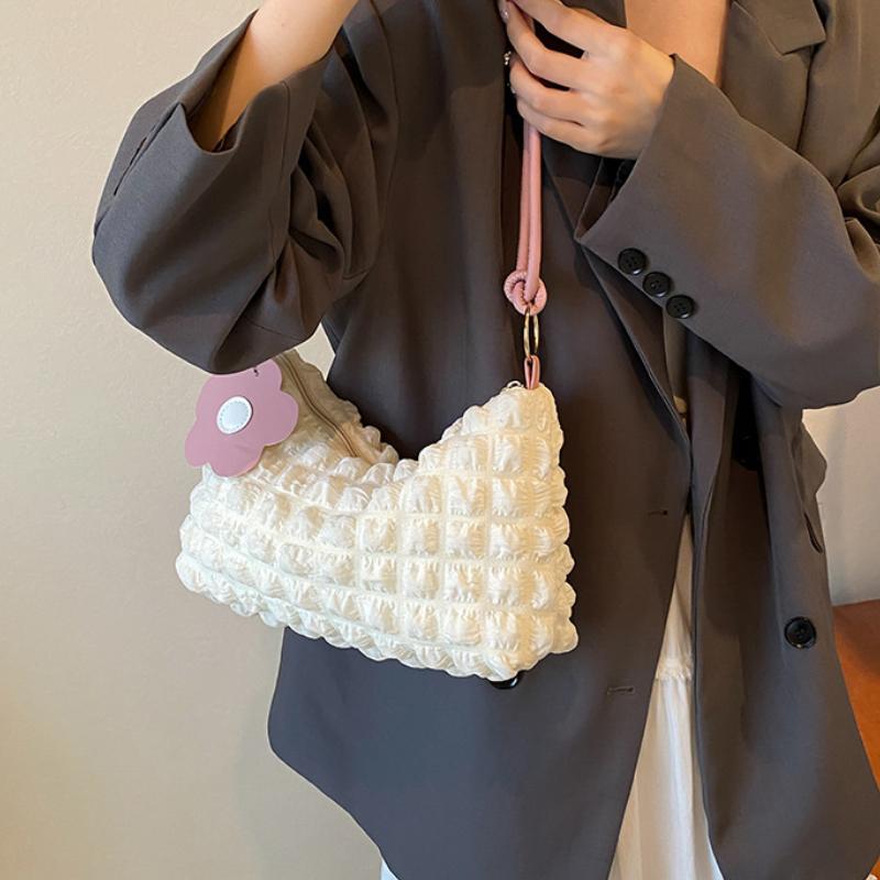 New Fashion Shoulder Underarm This Year s Trendy Bag Student Shoulder Simple Tote Bag Female
New Fashion Shoulder Underarm This Year s Trendy Bag Student Shoulder Simple Tote Bag Female