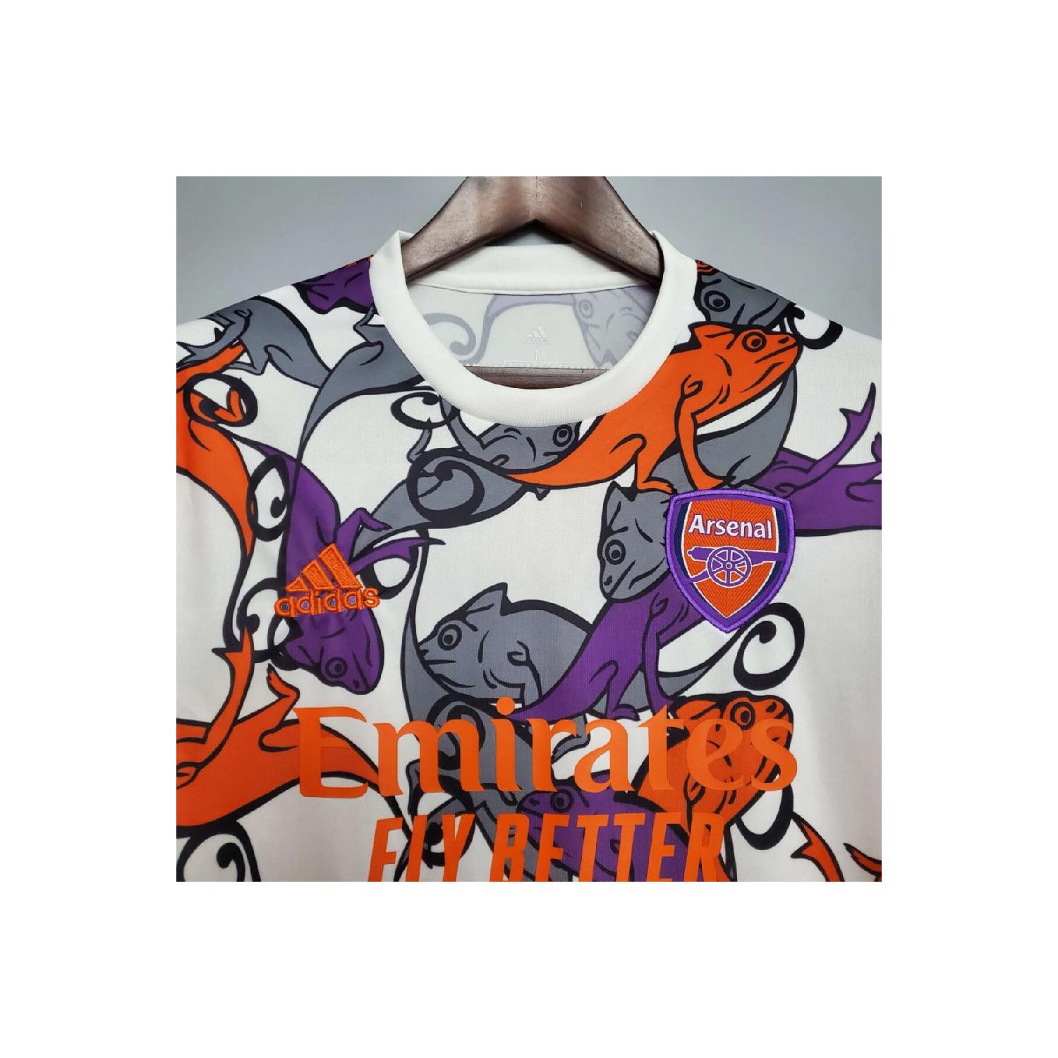 Джерси нового сезона Arsenal 2023/24 с рисунком игуаны, специальная концепция дизайна XS
Джерси нового сезона Arsenal 2023/24 с рисунком игуаны, специальная концепция дизайна XS