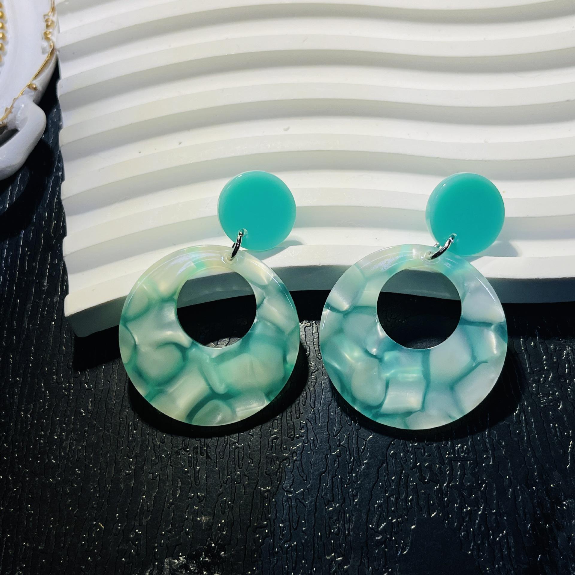 JMXD-Ацетатные акриловые серьги для женщин Y2K Серьги-капли, серьги-кольца в нескольких цветах, легкие ретро круглые серьги-пусеты, модная бижутерия, подарки синий
JMXD-Ацетатные акриловые серьги для женщин Y2K Серьги-капли, серьги-кольца в нескольких цветах, легкие ретро круглые серьги-пусеты, модная бижутерия, подарки синий