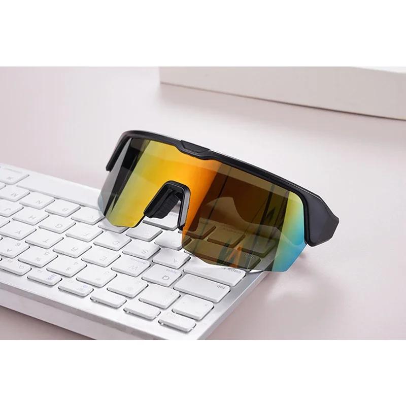 Cycling Bluetooth . Smart Glasses Phone Call Headset Sunglasses Sports Driving Music Headphones UV Protection Sunglasses
Cycling Bluetooth . Smart Glasses Phone Call Headset Sunglasses Sports Driving Music Headphones UV Protection Sunglasses