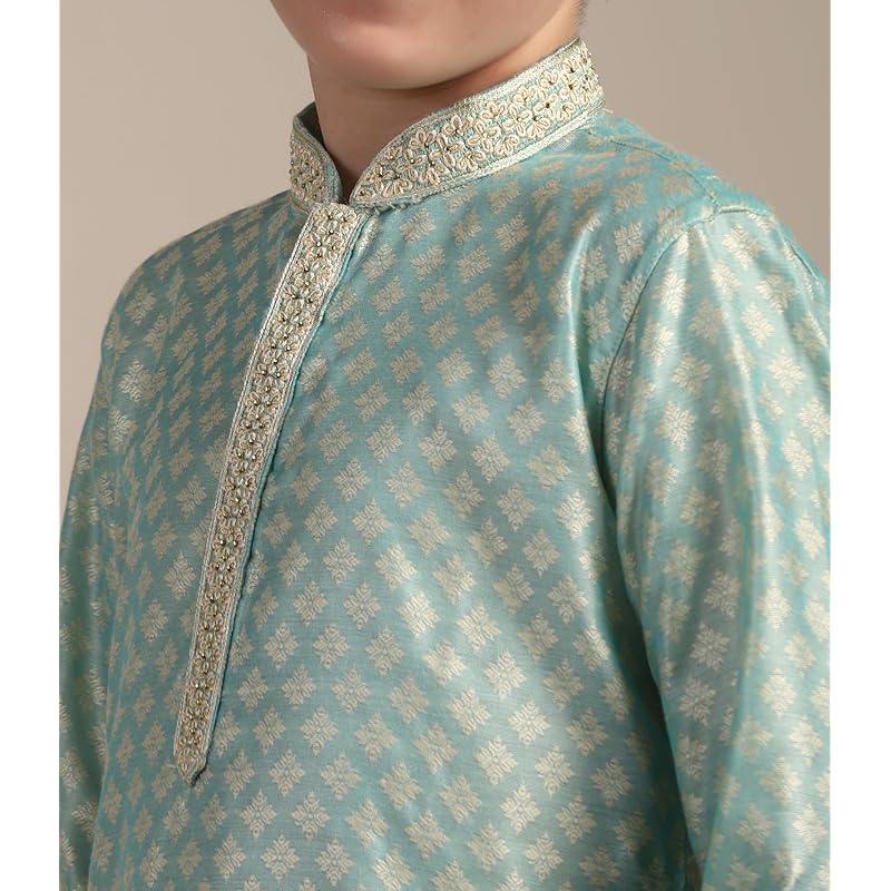 Manyavar Boys Green Art Silk Kurta Pyjama Set 12-14 Y зелёный
Manyavar Boys Green Art Silk Kurta Pyjama Set 12-14 Y зелёный