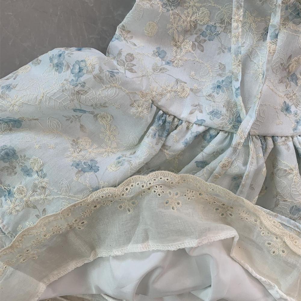 Девушка мода первая любовь рукав сяофэй цветочное платье женское лето нежный ветер торт платье принцессы талия пышная юбка XL- (recommended 110-60kg) синий
Девушка мода первая любовь рукав сяофэй цветочное платье женское лето нежный ветер торт платье принцессы талия пышная юбка XL- (recommended 110-60kg) синий