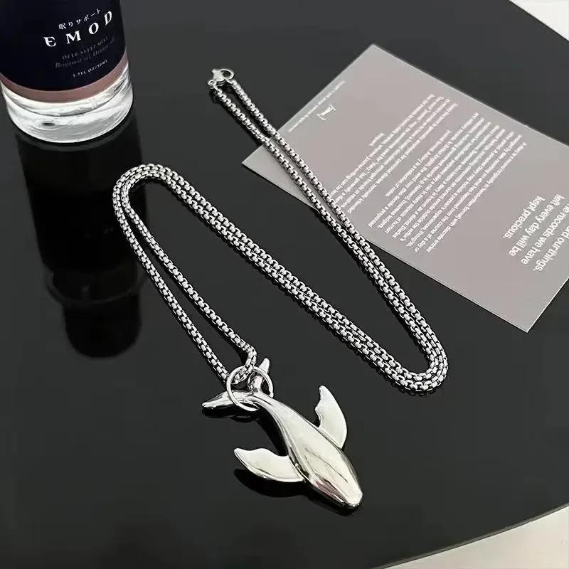 Fashion Creative Shape Whale Necklace Alloy Pendant Necklace Exquisite Small Whale Cold Wind Long Chain Accessories Unisex 1
Fashion Creative Shape Whale Necklace Alloy Pendant Necklace Exquisite Small Whale Cold Wind Long Chain Accessories Unisex 1
