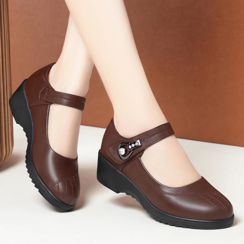 Flat-soled mother shoes spring and autumn single shoes soft leather soft-soled elderly leather shoes comfortable middle-aged and elderly women s 41
Flat-soled mother shoes spring and autumn single shoes soft leather soft-soled elderly leather shoes comfortable middle-aged and elderly women s 41