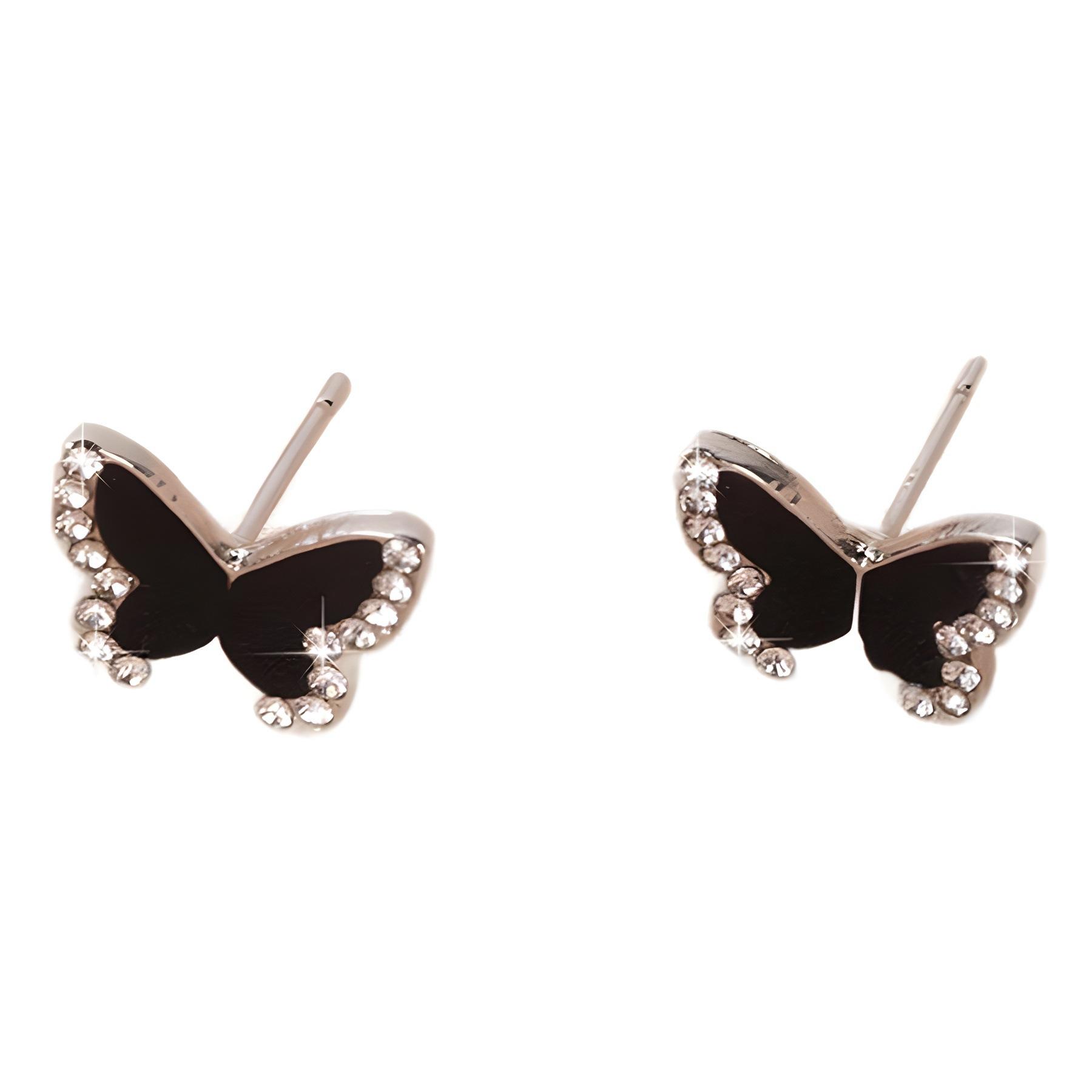 Butterfly Shaped Stud Earrings with Crystal Accents Metal Alloy Base Lightweight and Durable Fashion Jewelry for Everyday Wear
Butterfly Shaped Stud Earrings with Crystal Accents Metal Alloy Base Lightweight and Durable Fashion Jewelry for Everyday Wear
