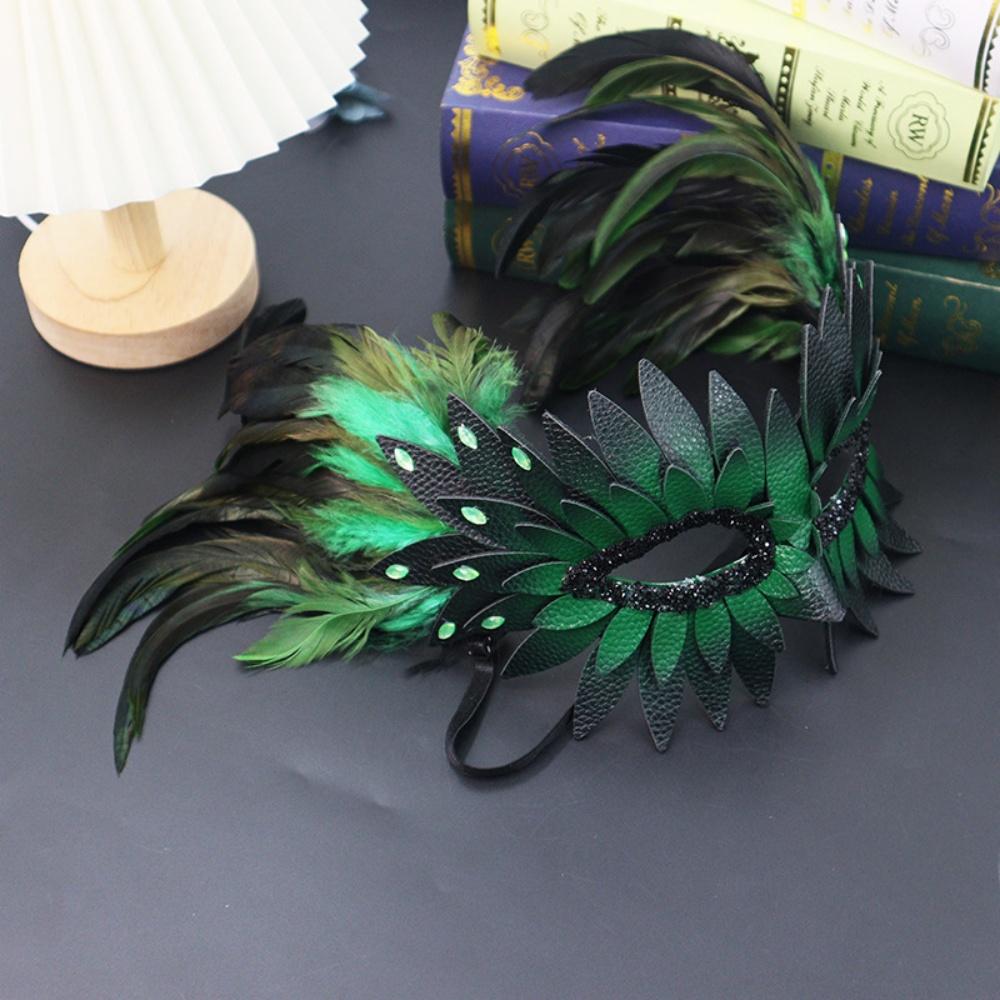 Bird-Beak Mask Mysterious Feather Half Face Mask Masquerade Party Mask Premium For Dance Parties Carnivals Masquerades
Bird-Beak Mask Mysterious Feather Half Face Mask Masquerade Party Mask Premium For Dance Parties Carnivals Masquerades