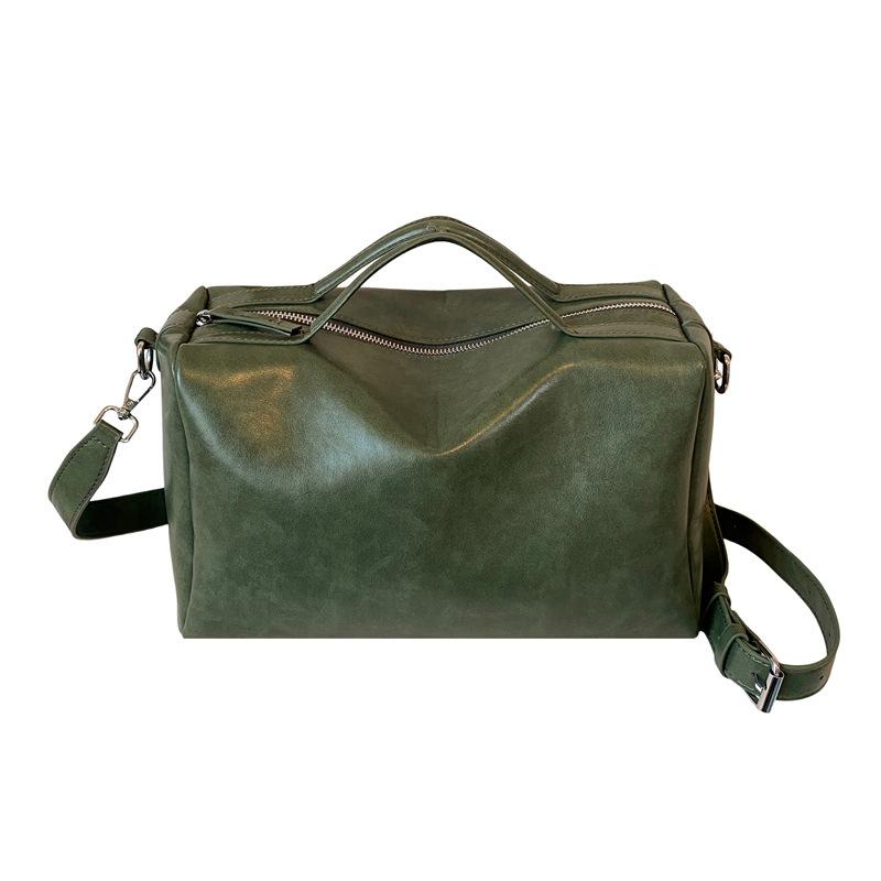Light luxury niche portable baguette bag women s 2026 spring new texture casual shoulder messenger bag 30*15*19 зелёный
Light luxury niche portable baguette bag women s 2026 spring new texture casual shoulder messenger bag 30*15*19 зелёный