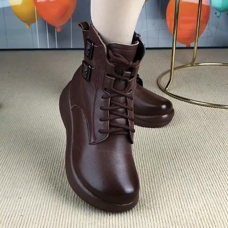 Leather wool snow boots fur integrated Martin boots women s winter velvet thickened soles thermal cotton boots cotton shoes 35
Leather wool snow boots fur integrated Martin boots women s winter velvet thickened soles thermal cotton boots cotton shoes 35