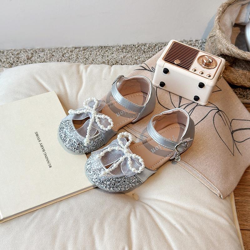 Summer Party Girls Round Toe Sandals Pure Color Platform Bling Sequin Flat Heels School Student Casual Dancing Shoes Girl J04051 23 серебряный
Summer Party Girls Round Toe Sandals Pure Color Platform Bling Sequin Flat Heels School Student Casual Dancing Shoes Girl J04051 23 серебряный