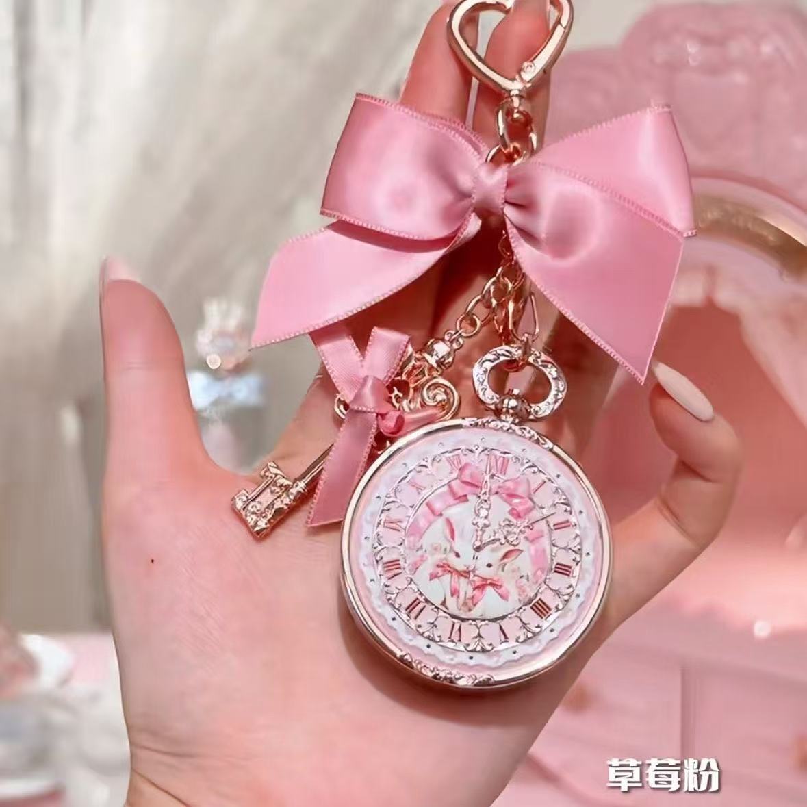 Flower Knows Bonnie Bunny Garden New Cute Anti-Cracking Lip Balm Pendant for Girls світло-зелений колір
Flower Knows Bonnie Bunny Garden New Cute Anti-Cracking Lip Balm Pendant for Girls світло-зелений колір
