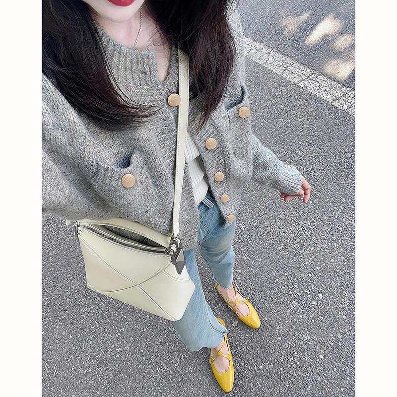 TonLion Women s Elegant Round Neck Cardigan M
TonLion Women s Elegant Round Neck Cardigan M