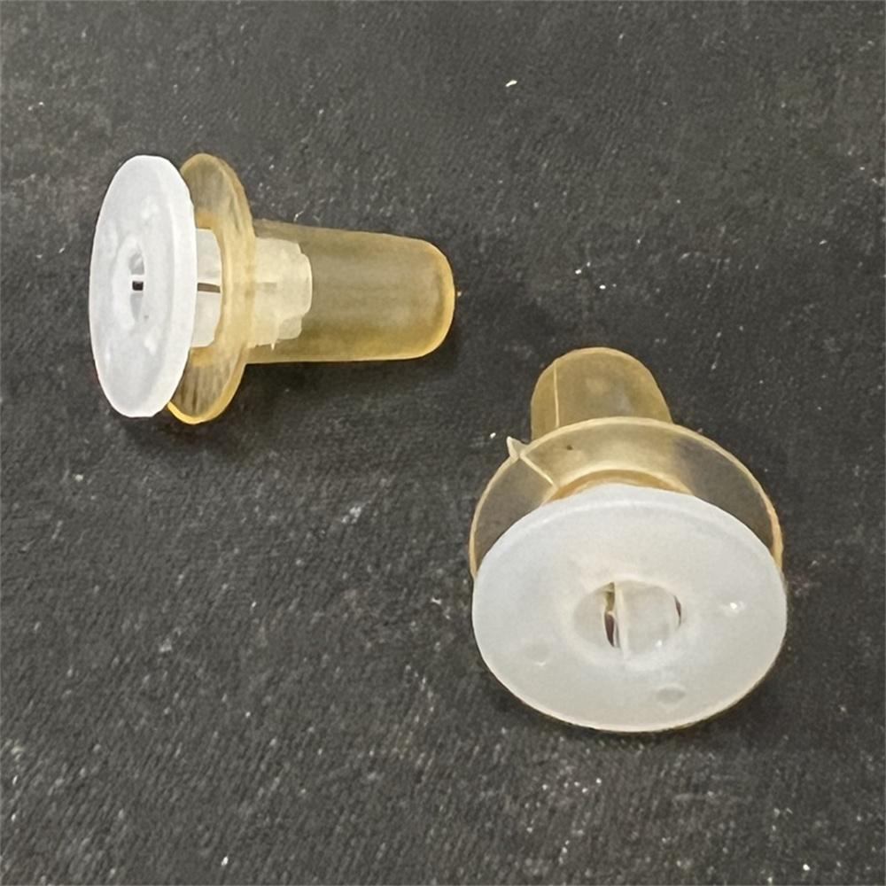 2Pcs Rear Taillight Fixed Buckle Grommet MU000613 Fit for Mitsubishi Montero Gen2/2.5 & 3
2Pcs Rear Taillight Fixed Buckle Grommet MU000613 Fit for Mitsubishi Montero Gen2/2.5 & 3