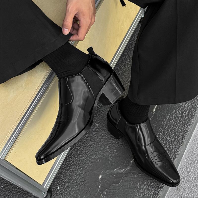 New European version men s Chelsea leather boots cowhide short boots handmade pointed men s leather shoes 14848-J 44 чорний
New European version men s Chelsea leather boots cowhide short boots handmade pointed men s leather shoes 14848-J 44 чорний