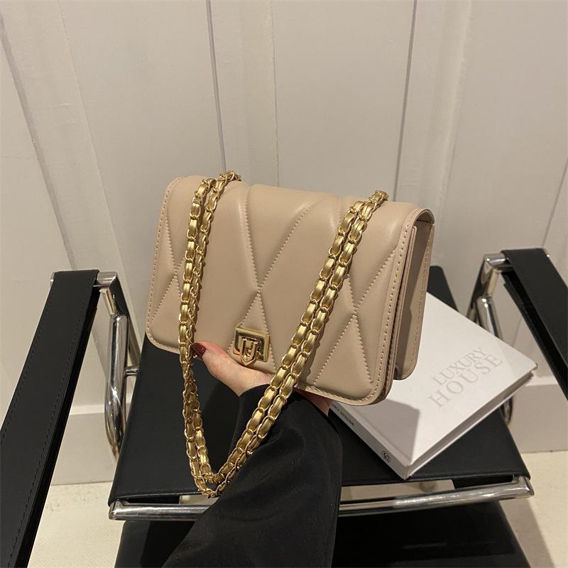 Trendy women s bag 2025 new diamond plaid PU crossbody bag versatile underarm bag women s shoulder small square bag хаки
Trendy women s bag 2025 new diamond plaid PU crossbody bag versatile underarm bag women s shoulder small square bag хаки