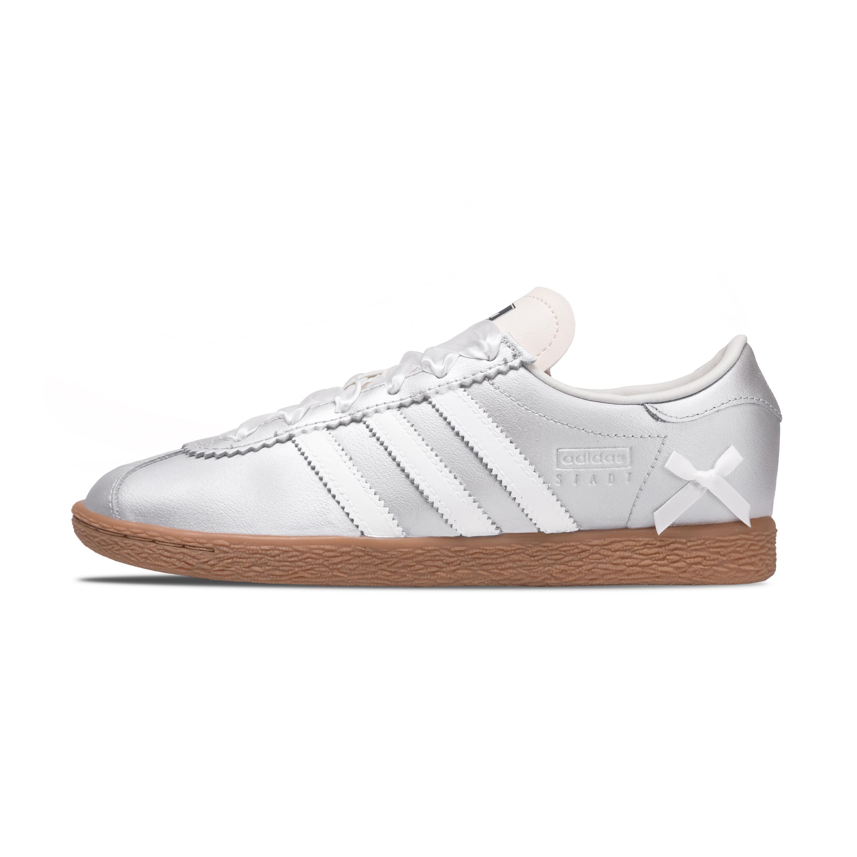 Adidas Originals Stadt Abrasion Resistant Low top German Army Trainers Unisex Silver JR8312(Team357-) 37⅓
Adidas Originals Stadt Abrasion Resistant Low top German Army Trainers Unisex Silver JR8312(Team357-) 37⅓