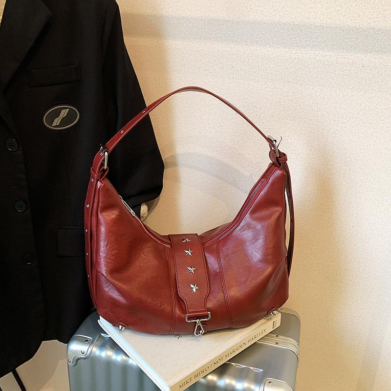 Autumn Winter Retro Large Capacity Bag for Women New Commute Versatile Crossbody Bags High Grade PU Single Shoulder Underarm Bag (30cm<Max Length<50cm) красный
Autumn Winter Retro Large Capacity Bag for Women New Commute Versatile Crossbody Bags High Grade PU Single Shoulder Underarm Bag (30cm<Max Length<50cm) красный