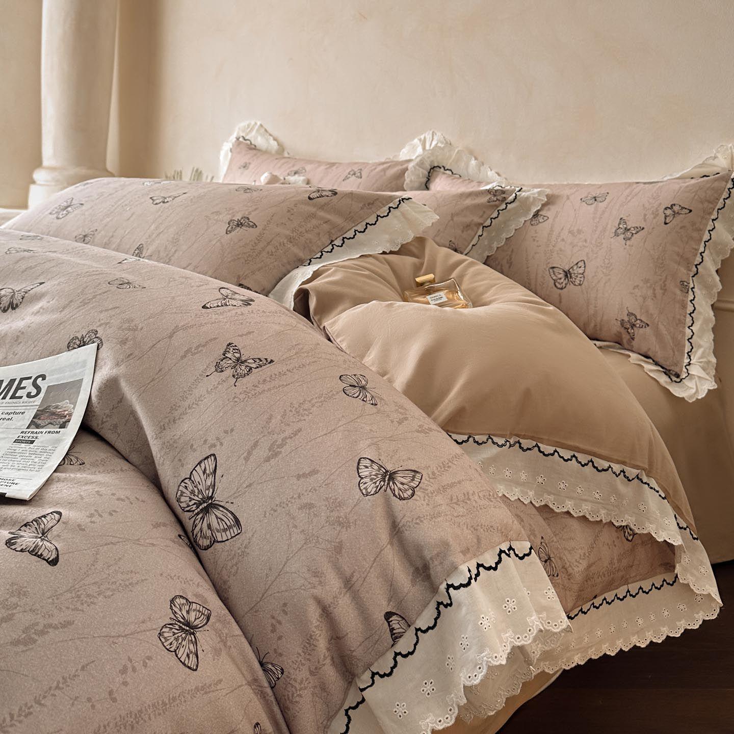 G5Z Retro Style All-Cotton Flannel Bedding Set - Thickened Lace Duvet Cover, Sheet, and Pillowcases. 0.9m bed 3-piece set duvet 1.5x2m
G5Z Retro Style All-Cotton Flannel Bedding Set - Thickened Lace Duvet Cover, Sheet, and Pillowcases. 0.9m bed 3-piece set duvet 1.5x2m