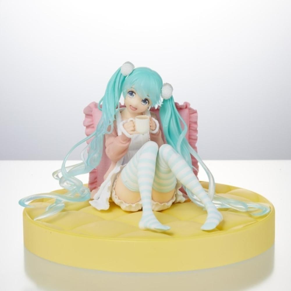 Фигурка Taito Taito Vocaloid Hatsune Miku, оригинальная простая одежда, японская версия для домашнего использования
Фигурка Taito Taito Vocaloid Hatsune Miku, оригинальная простая одежда, японская версия для домашнего использования
