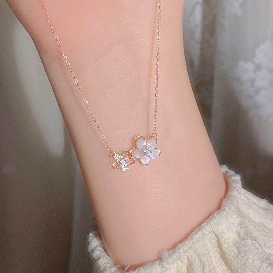 Ожерелье в виде ракушки с цветком вишни для женщин, романтический темперамент, милый цветок, девушка, подарок для девочки в форме сердца
Ожерелье в виде ракушки с цветком вишни для женщин, романтический темперамент, милый цветок, девушка, подарок для девочки в форме сердца