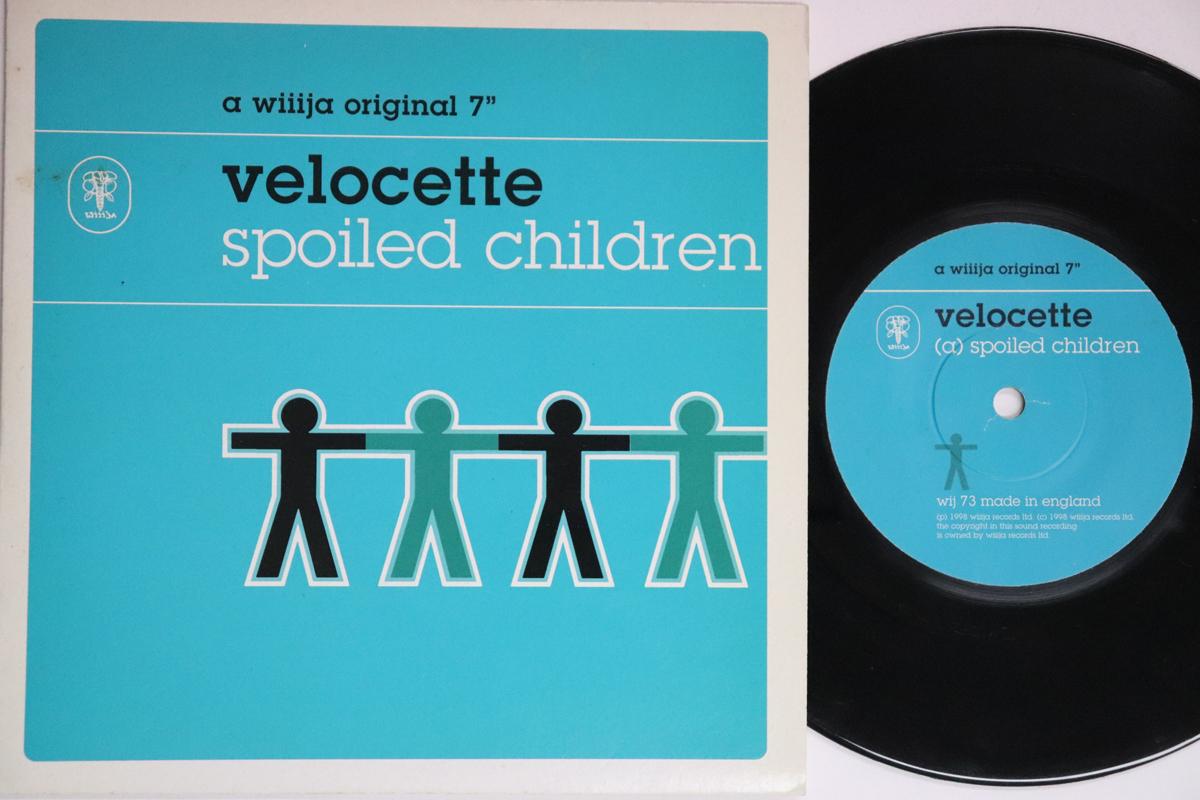 7inch Record SPOILED CHILDREN Spoiled Children Perfume WIJ73 WIIIJA 1998 UK Rock Used
7inch Record SPOILED CHILDREN Spoiled Children Perfume WIJ73 WIIIJA 1998 UK Rock Used