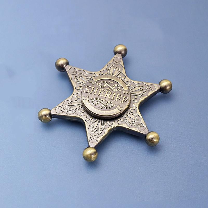 Hexagonal Sheriff Fidget Spinner EDC Metal Rotating Gyroscope Relieves Pressure and Relieves Stress Toy Rotation Resistance антична бронзова кольору
Hexagonal Sheriff Fidget Spinner EDC Metal Rotating Gyroscope Relieves Pressure and Relieves Stress Toy Rotation Resistance антична бронзова кольору