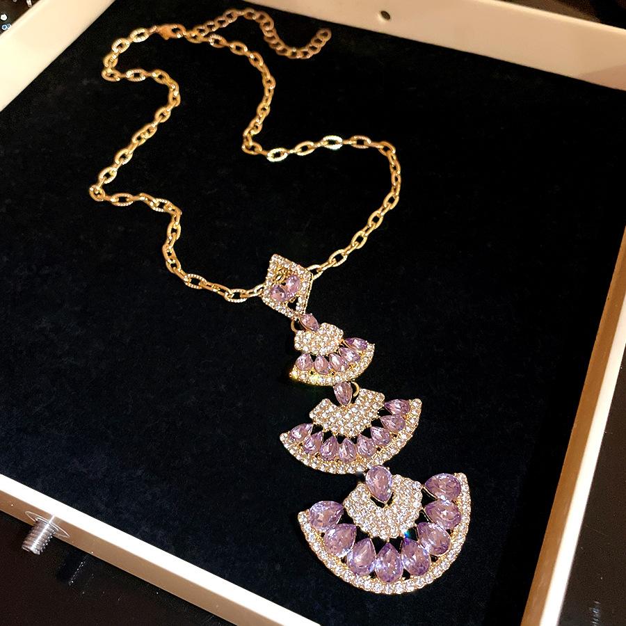 Silver Needle Diamond Fan Pendant Earrings Light Luxury High Sense Exaggerated Necklace Niche Fashion Temperament Necklace Women
Silver Needle Diamond Fan Pendant Earrings Light Luxury High Sense Exaggerated Necklace Niche Fashion Temperament Necklace Women