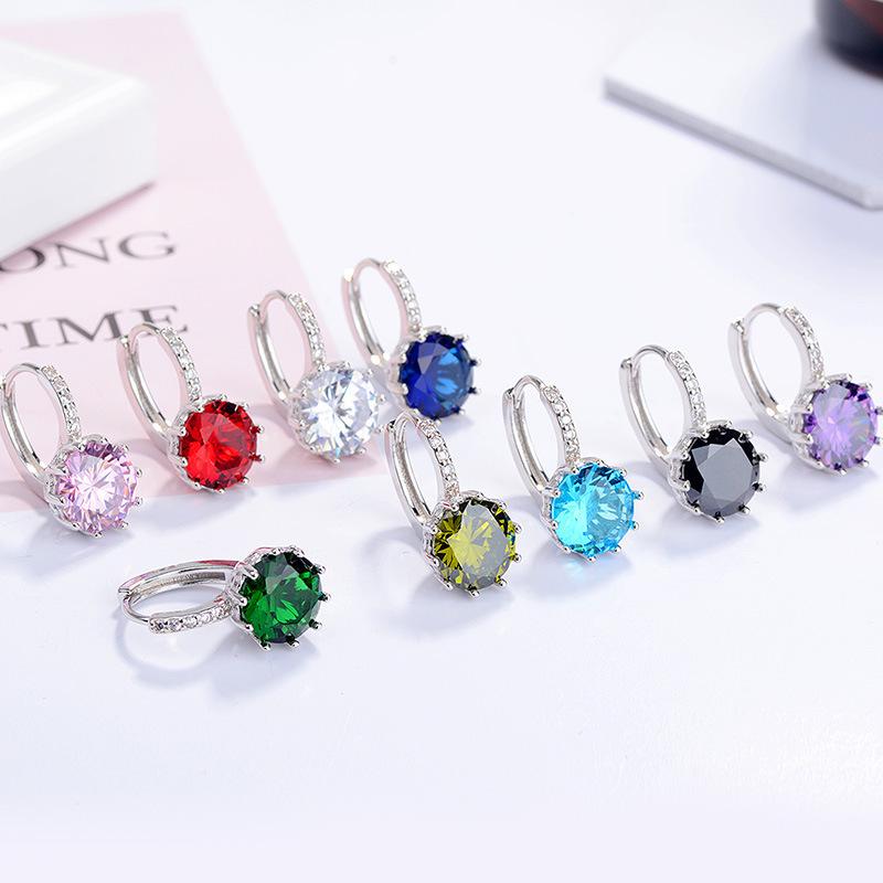 Elegant Colored Diamond Earrings for Women: Versatile, Simple Design with Micro-Diamonds Sophisticated Gleam 1465
Elegant Colored Diamond Earrings for Women: Versatile, Simple Design with Micro-Diamonds Sophisticated Gleam 1465