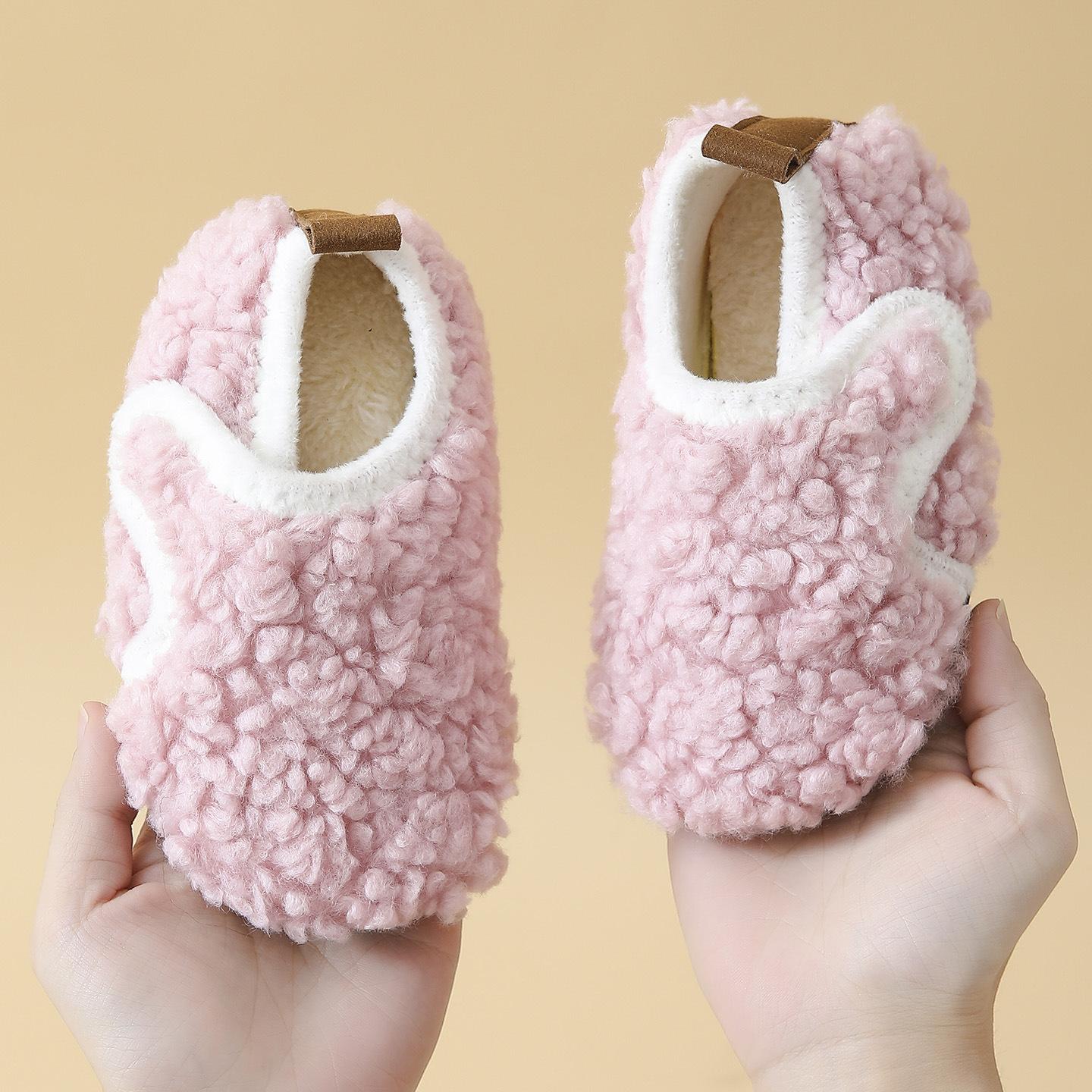 Baby floor socks with heel, insulated and warm, children s indoor shoes, adult home socks, non-slip autumn and winter cotton shoes 24-25Inner Length13.6cm
Baby floor socks with heel, insulated and warm, children s indoor shoes, adult home socks, non-slip autumn and winter cotton shoes 24-25Inner Length13.6cm