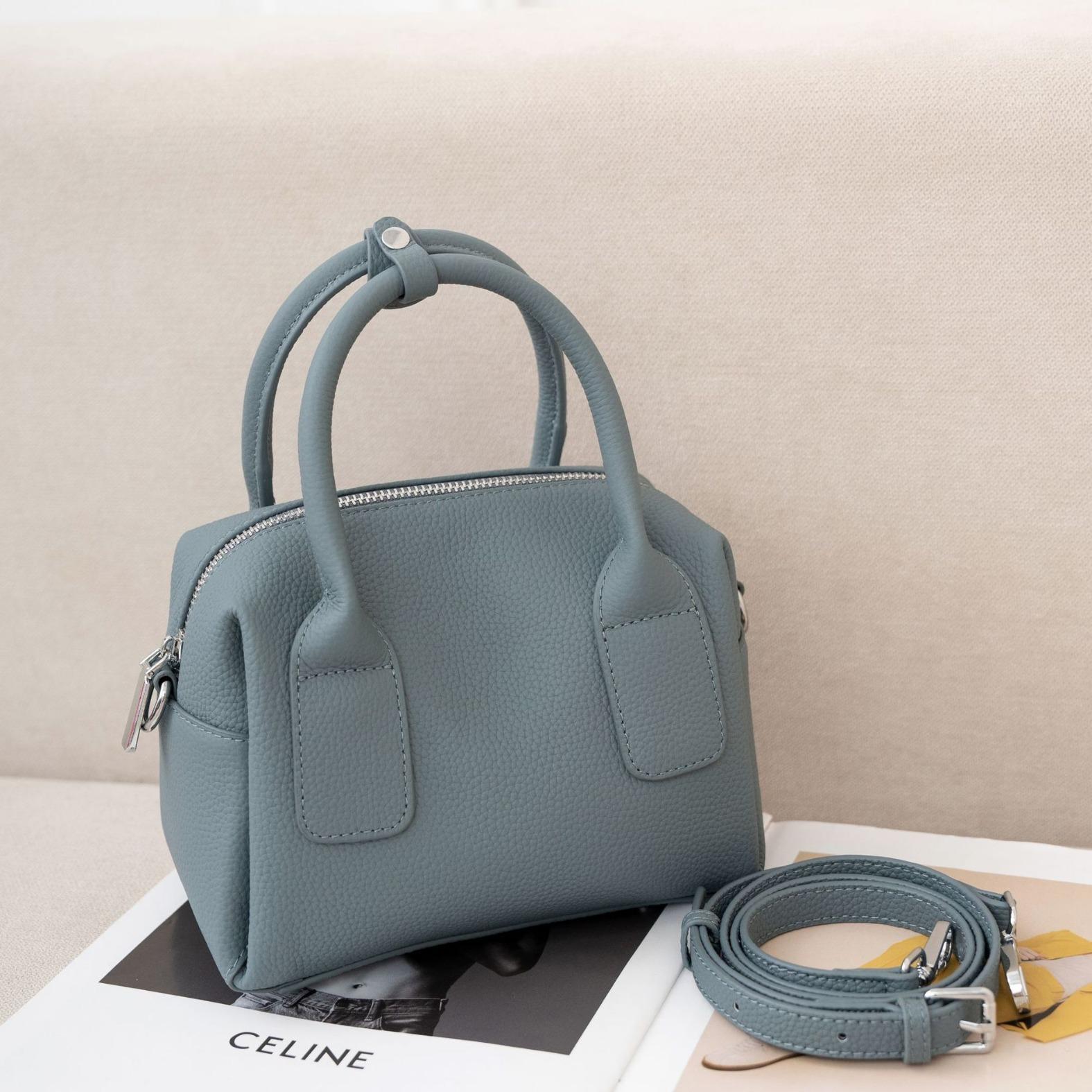 One Shoulder Women s Bag Crossbody Women s Fashion Soft Leather Bag чорний
One Shoulder Women s Bag Crossbody Women s Fashion Soft Leather Bag чорний