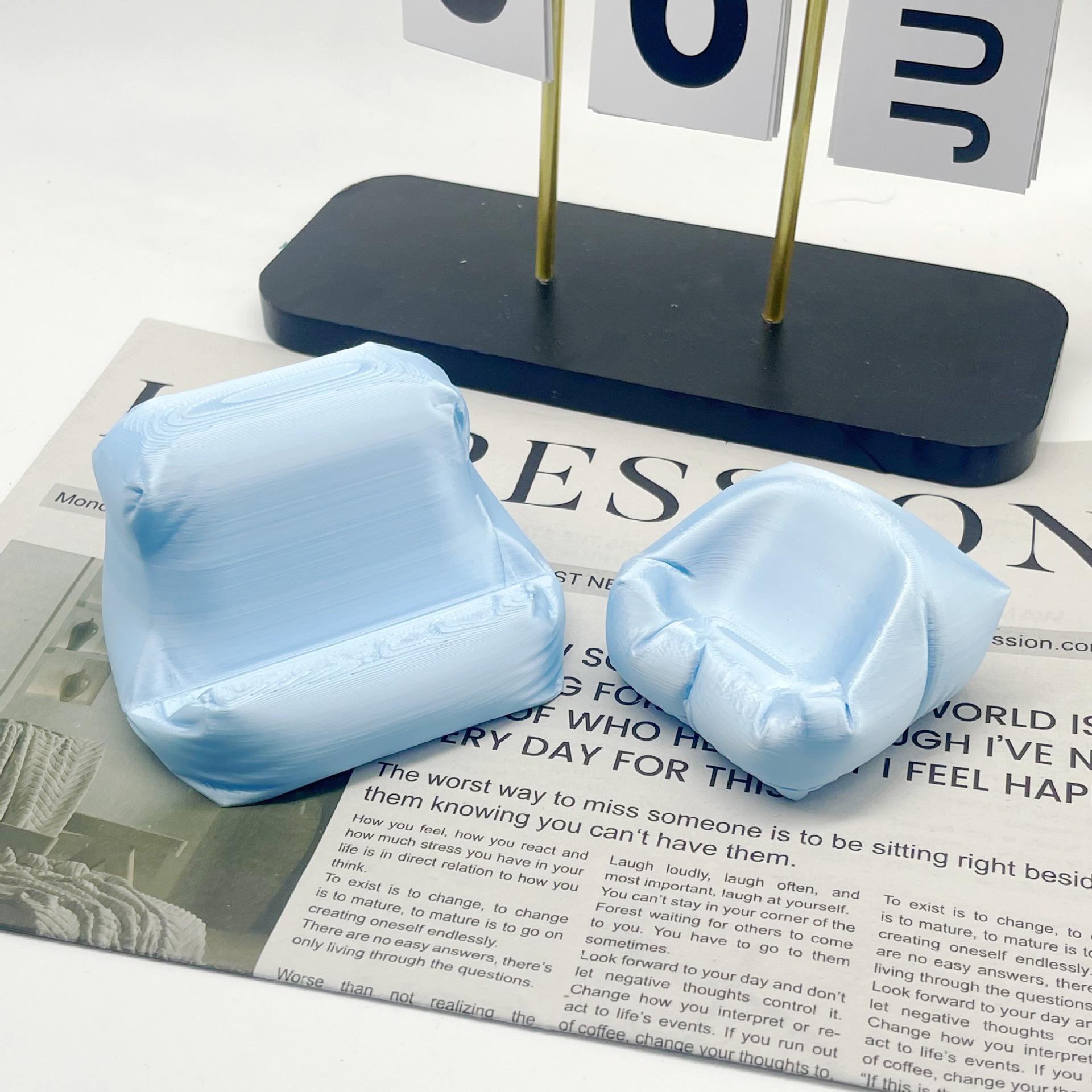 3D Printed Stylish Sofa-Shaped Headphone & Phone Storage Rack - Trendy Must-Have Gift for New Homes Headphone Stand
3D Printed Stylish Sofa-Shaped Headphone & Phone Storage Rack - Trendy Must-Have Gift for New Homes Headphone Stand
