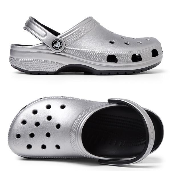 Crocs Classic Metallic Clog Сріблястий 205831 0p1 silver metallic/265
Crocs Classic Metallic Clog Сріблястий 205831 0p1 silver metallic/265