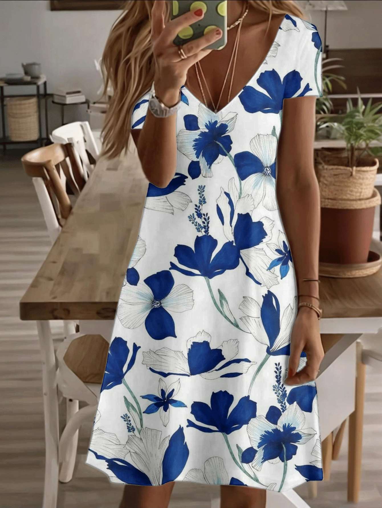 Vneck shortsleeve midi dress blue floral print pattern 3D highquality printing durable casual fashion summer beach outfit elegant women dress stylish S дубильная кора
Vneck shortsleeve midi dress blue floral print pattern 3D highquality printing durable casual fashion summer beach outfit elegant women dress stylish S дубильная кора