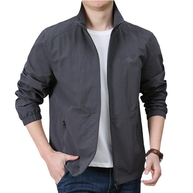 5722 Spring Men s Breathable Casual Jacket - Lightweight, Loose, Stylish Outerwear for Middle-Aged Men M for 115-130 lbs серый
5722 Spring Men s Breathable Casual Jacket - Lightweight, Loose, Stylish Outerwear for Middle-Aged Men M for 115-130 lbs серый