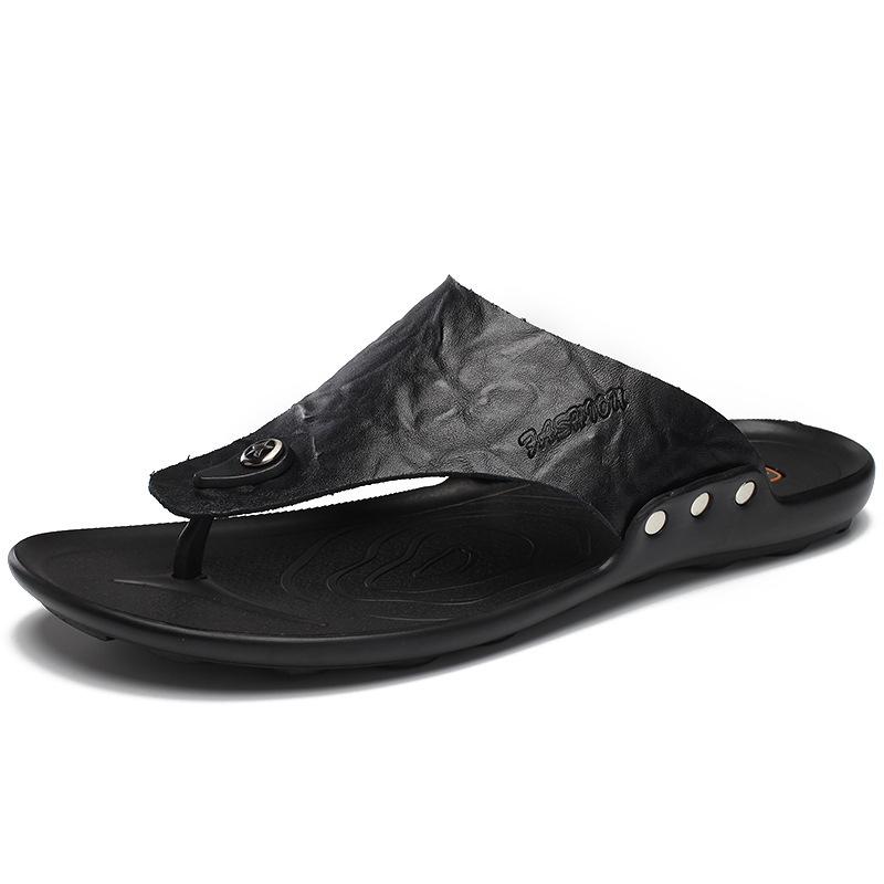 Summer flip-flops men wearing slippers youth tide shoes soft-soled rivets toes beach shoes cowhide slippers men 38 чорний
Summer flip-flops men wearing slippers youth tide shoes soft-soled rivets toes beach shoes cowhide slippers men 38 чорний