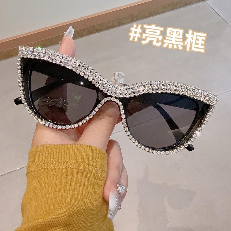 New Women Cat Eye Sunglasses Vintage Luxury Hand Made Sun Glasses for Woman Driving Travel Eyeglasses Female чорний
New Women Cat Eye Sunglasses Vintage Luxury Hand Made Sun Glasses for Woman Driving Travel Eyeglasses Female чорний