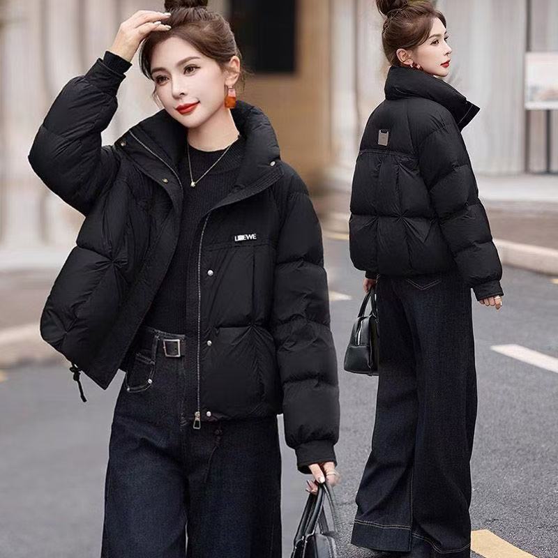 Зимняя новая женская модная одежда Ankola красного цвета с воротником-стойкой и пуховым хлопковым наполнителем, модная короткая одежда высокого класса 2XL recommends 130-72.5 kg чёрный
Зимняя новая женская модная одежда Ankola красного цвета с воротником-стойкой и пуховым хлопковым наполнителем, модная короткая одежда высокого класса 2XL recommends 130-72.5 kg чёрный