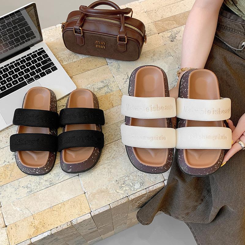 Slippers women s fashion outer wear summer muffin 2025 new sandals high-end platform shoes 40 чорний
Slippers women s fashion outer wear summer muffin 2025 new sandals high-end platform shoes 40 чорний