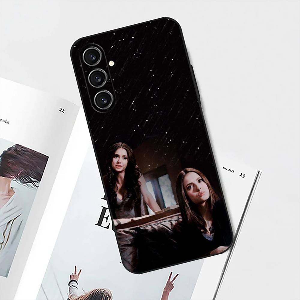The V-VampireS D-Diaries Phone Case For Samsung S25,S24,S21,S22,S23,S30,Ultra,S20,Plus,Fe,Lite,Note,10 Black Soft Shell Samsung S235G
The V-VampireS D-Diaries Phone Case For Samsung S25,S24,S21,S22,S23,S30,Ultra,S20,Plus,Fe,Lite,Note,10 Black Soft Shell Samsung S235G