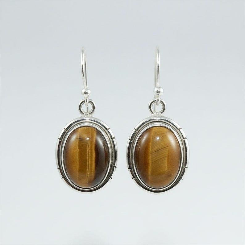 Solid 925 Sterling Silver Brown Tiger Eye Oval Shape Gemstone Earrings Designer Earrings Gift For Her
Solid 925 Sterling Silver Brown Tiger Eye Oval Shape Gemstone Earrings Designer Earrings Gift For Her