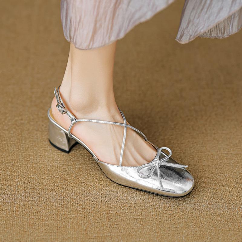 New square head rear empty sandals women s summer casual bag head sandals women s comfortable beef tendon sole large size shoes genuine leather m 40 серебряный
New square head rear empty sandals women s summer casual bag head sandals women s comfortable beef tendon sole large size shoes genuine leather m 40 серебряный