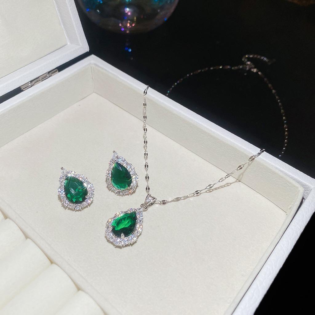 Zircon Jewelry Set Stylistic Retro Court Earrings Teardrop Earrings Elegant Women Earrings For Gift For Women Holiday срібні зелений колір
Zircon Jewelry Set Stylistic Retro Court Earrings Teardrop Earrings Elegant Women Earrings For Gift For Women Holiday срібні зелений колір